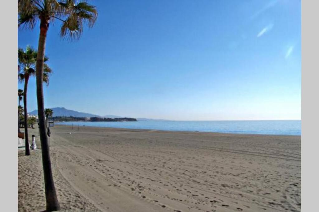 Oasis Sun Beach Costa Del Sol Estepona Exteriör bild