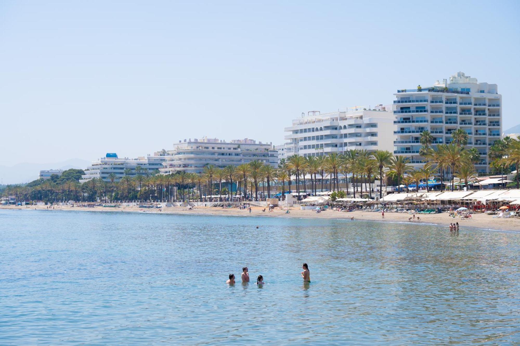 Oasis Sun Beach Costa Del Sol Estepona Exteriör bild